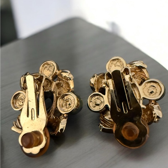 Vintage St. John Jade Beaded Gold-tone Clip-on Earrings